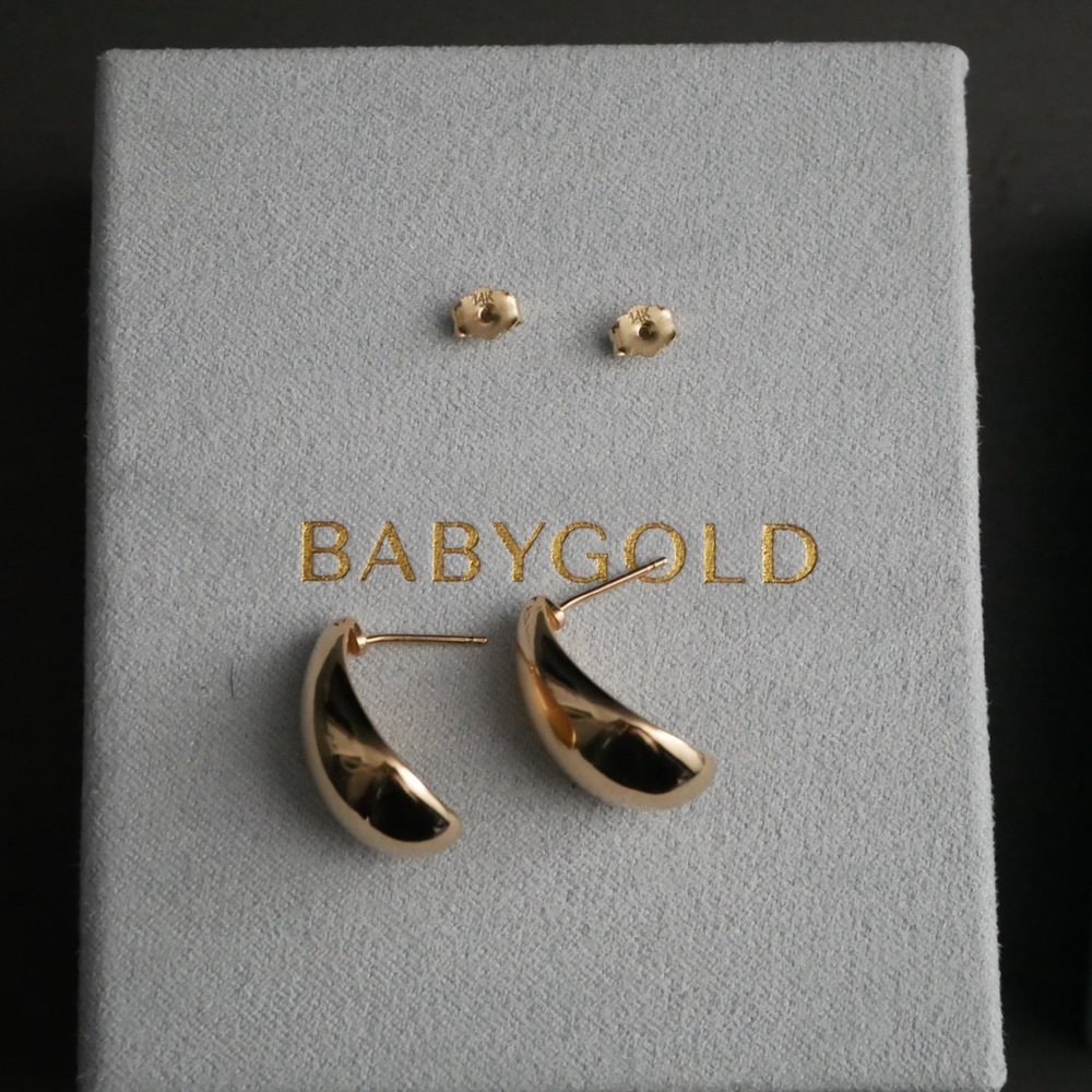 14k Solid Yellow Gold Puff Statement Earrings - image 3